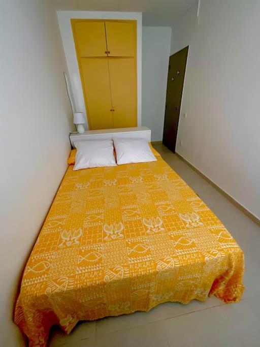 Lindo Apartamento Con Vistas Al Puerto Mistral Empuriabrava Exterior photo